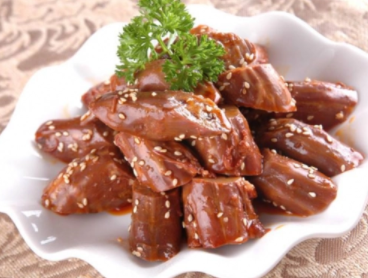 卖鸭脖淡季