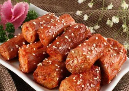 吃多了鸭脖